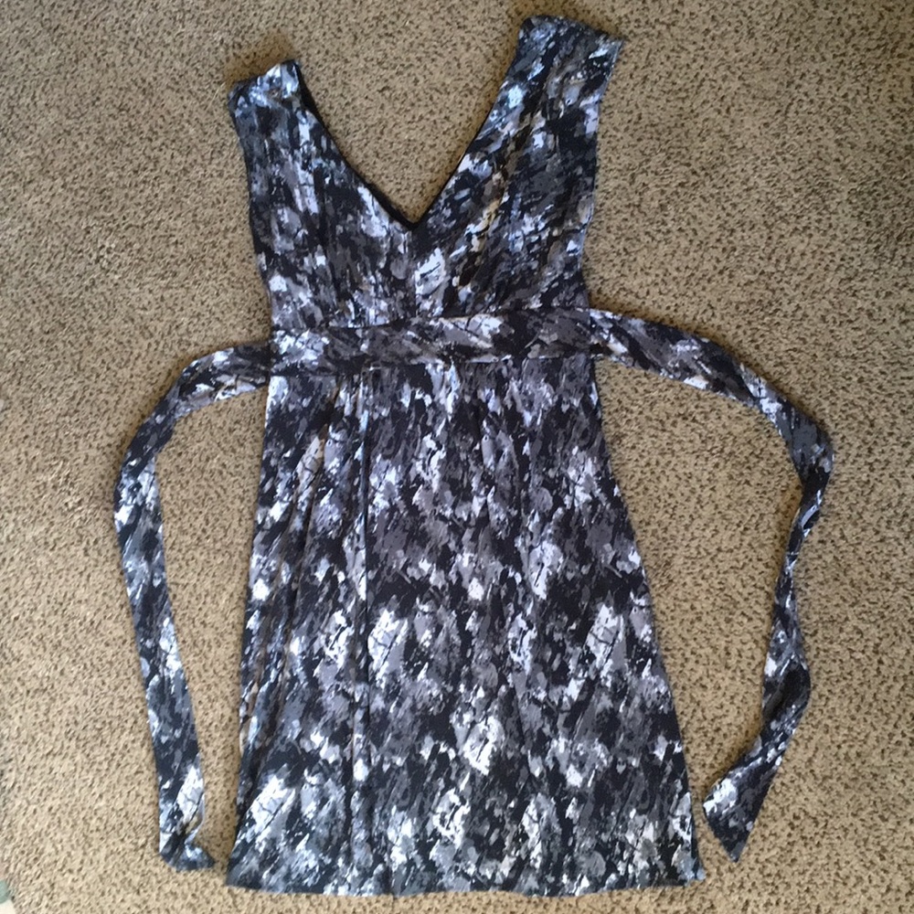 Special occasion dress with waist tie